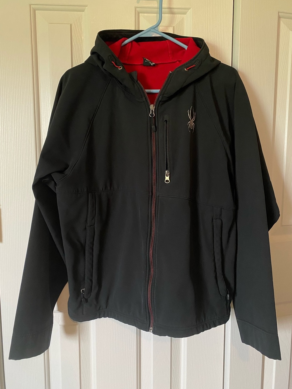 Spyder Men's Black Hooded Softshell Jacket with Red Fleece Lining Size Medium